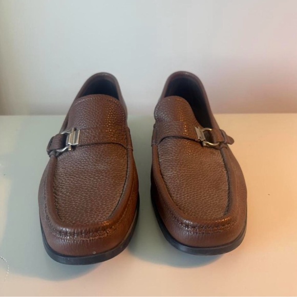 Salvatore Ferragamo Brown Pebble Leather Shoes Gancini Side Buckle Loafers 10 D